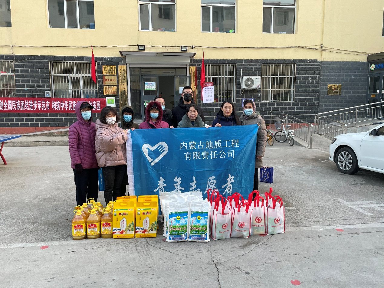 1642759257338097233.png 图片 1.png